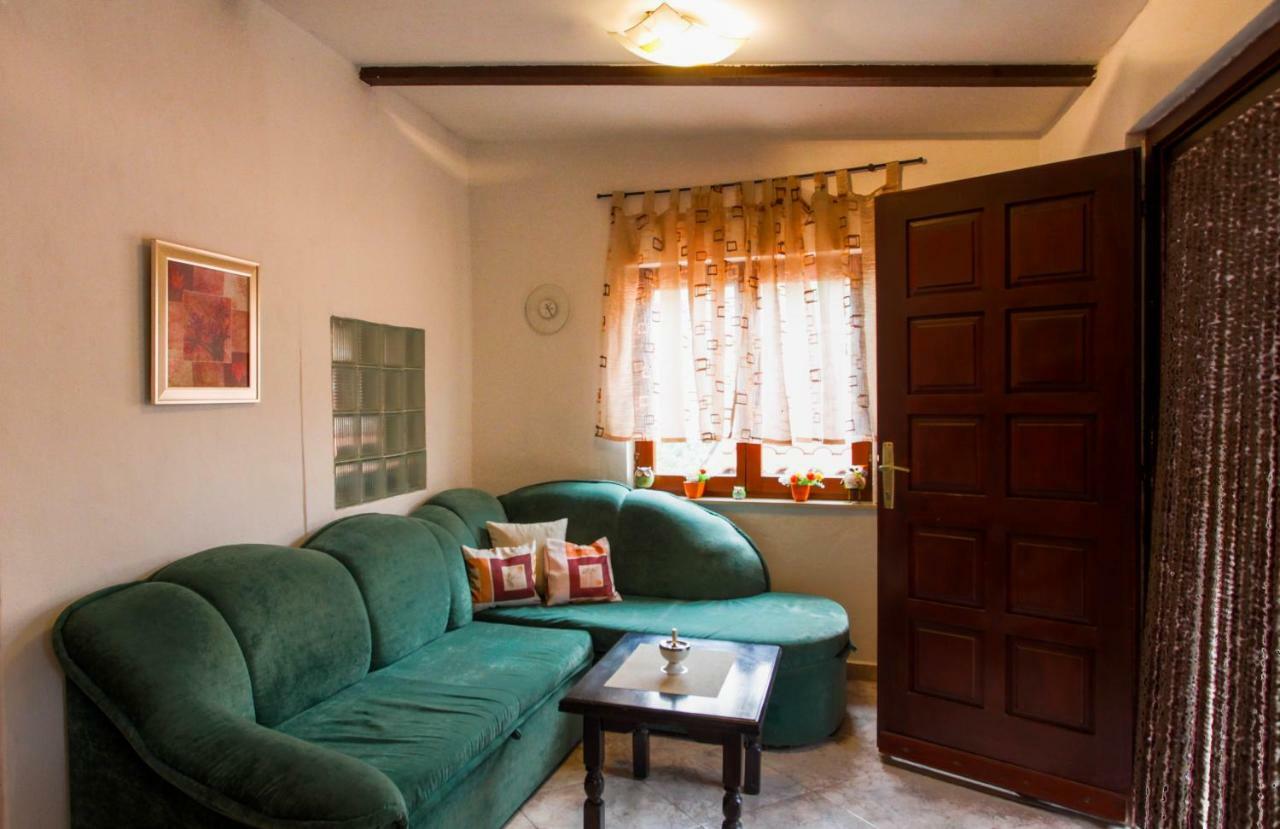 Holiday Homes Mirjana Mošćenička Draga エクステリア 写真